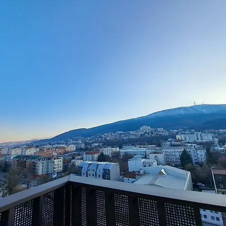 Divine 69 Luxury Apartment, City - Center, Diamond Residences, Free Parking Appartement *