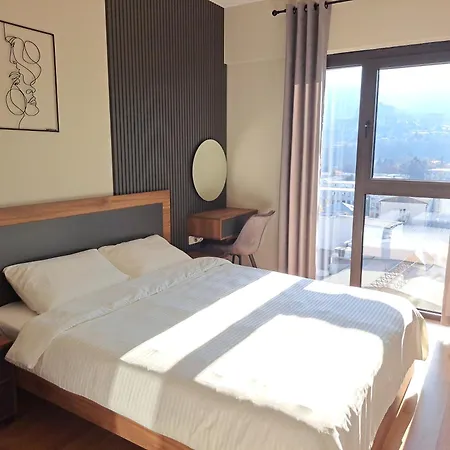 Divine 69 Luxury Apartment, City - Center, Diamond Residences, Free Parking Skopje