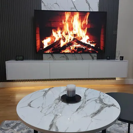 Divine 69 Luxury Apartment, City - Center, Diamond Residences, Free Parking Appartement *