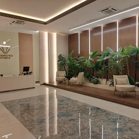 Divine 69 Luxury Apartment, City - Center, Diamond Residences, Free Parking