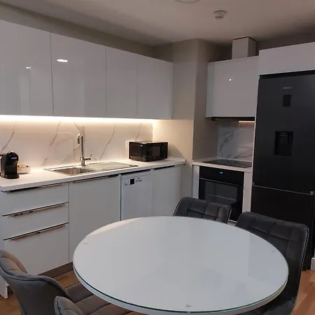 Apartment Divine 69 Luxury Apartment, City - Center, Diamond Residences, Free Parking