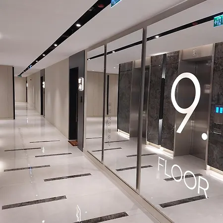 Divine 69 Luxury Apartment, City - Center, Diamond Residences, Free Parking Apartment *