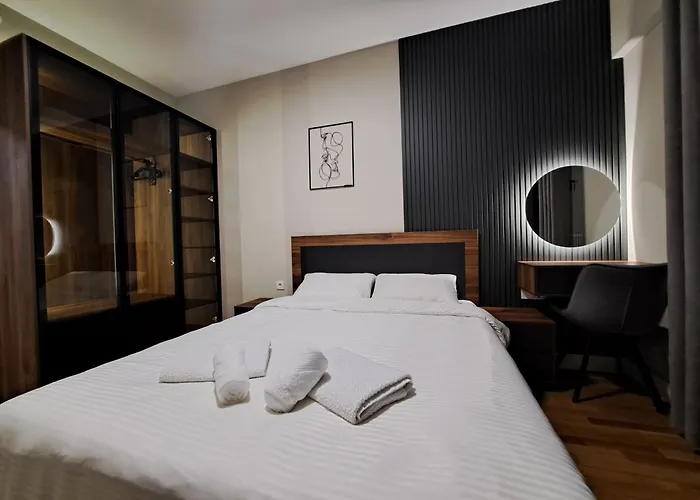 Divine 69 Luxury Apartment, City - Center, Diamond Residences, Free Parking *