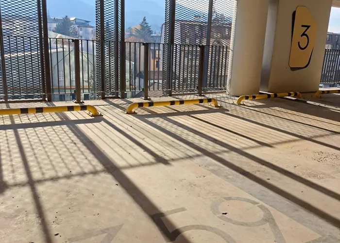 Divine 69 Luxury Apartment, City - Center, Diamond Residences, Free Parking Apartman Szkopje